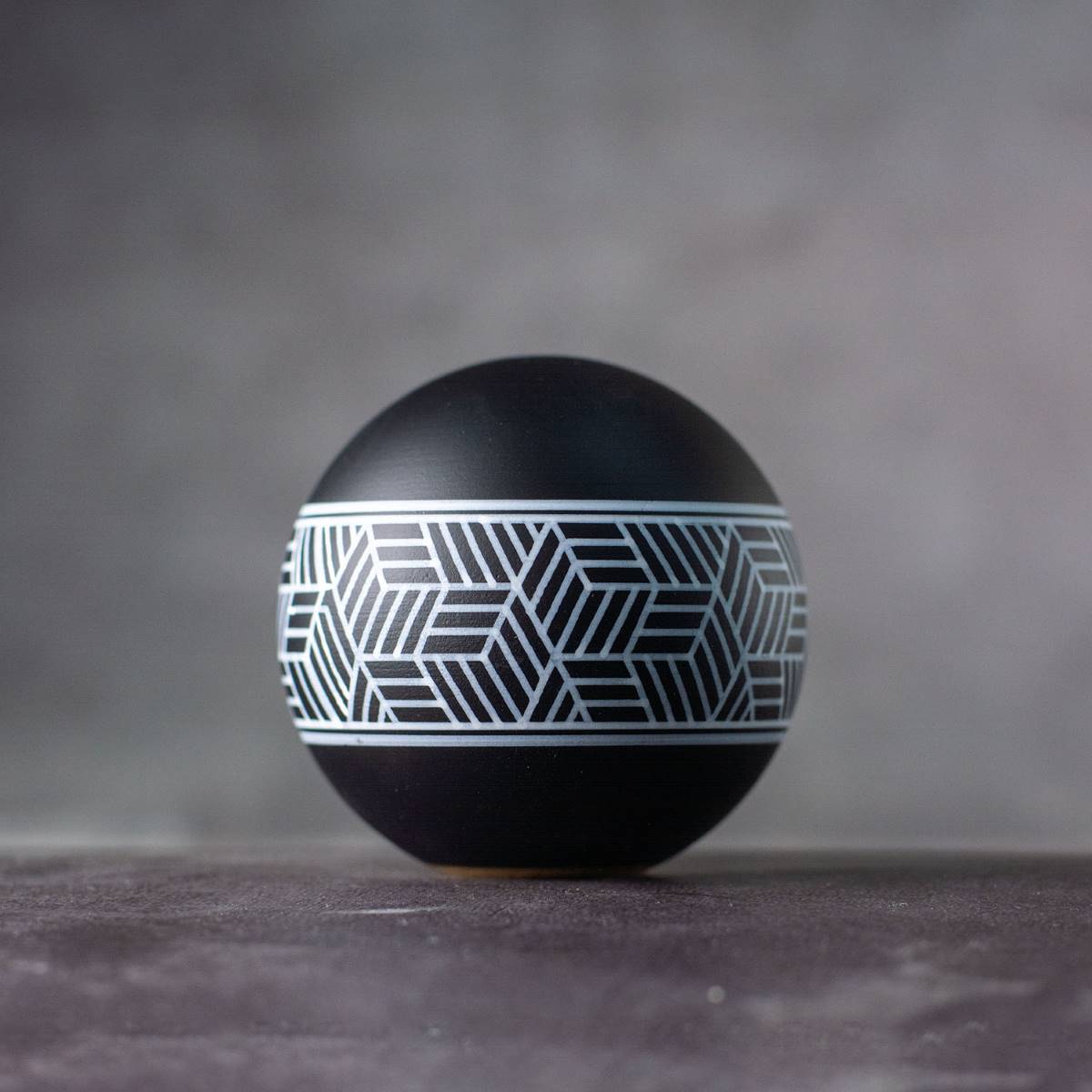BLACK CUBE β RHINO CLEAR